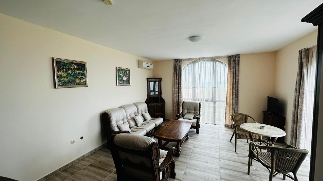 Chateau Del Marina Apart Complex Nesebar Exteriör bild