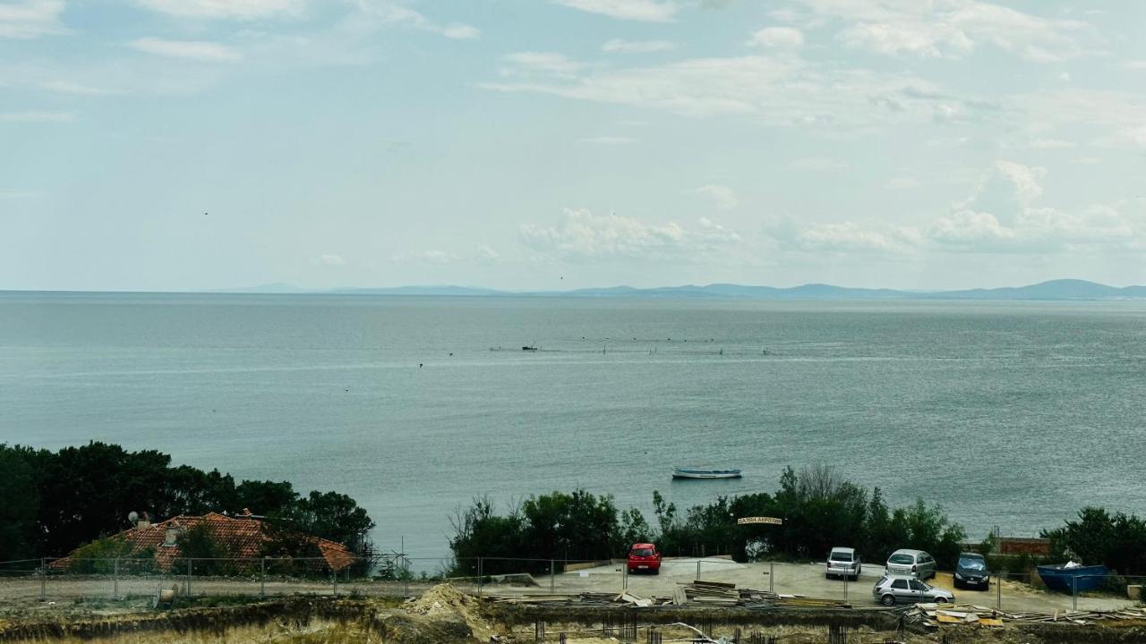 Chateau Del Marina Apart Complex Nesebar Exteriör bild
