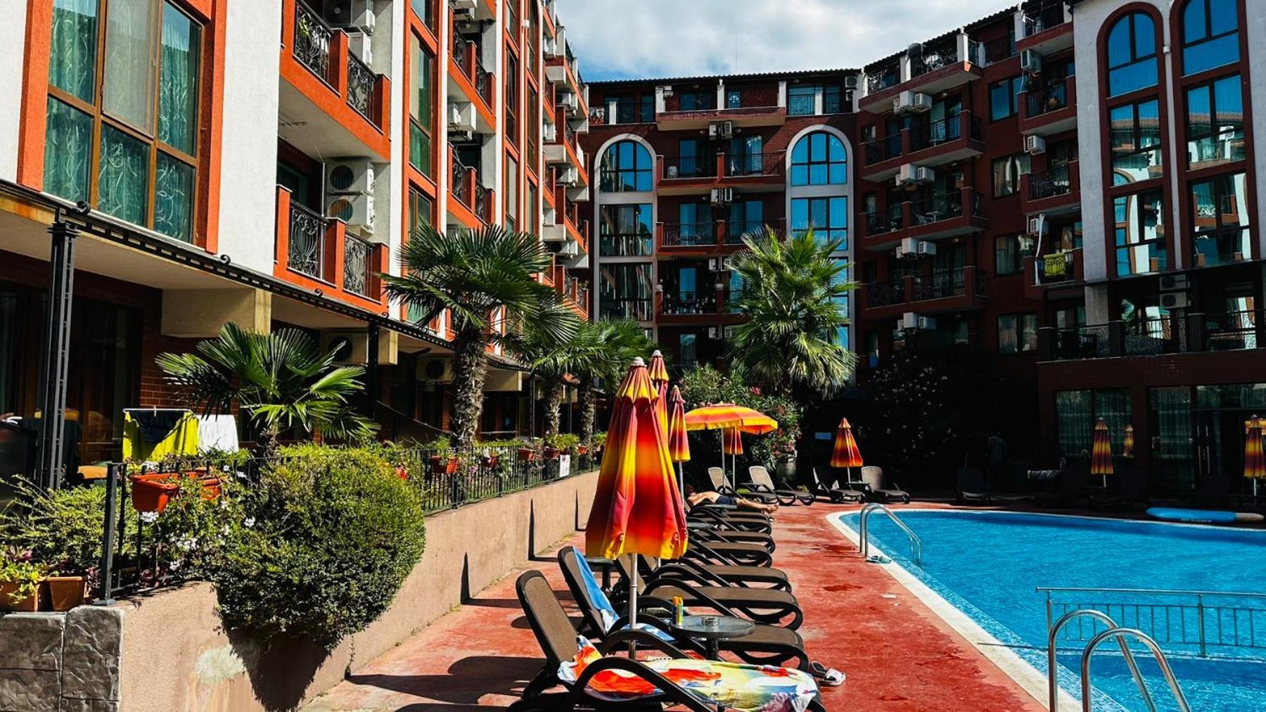Chateau Del Marina Apart Complex Nesebar Exteriör bild