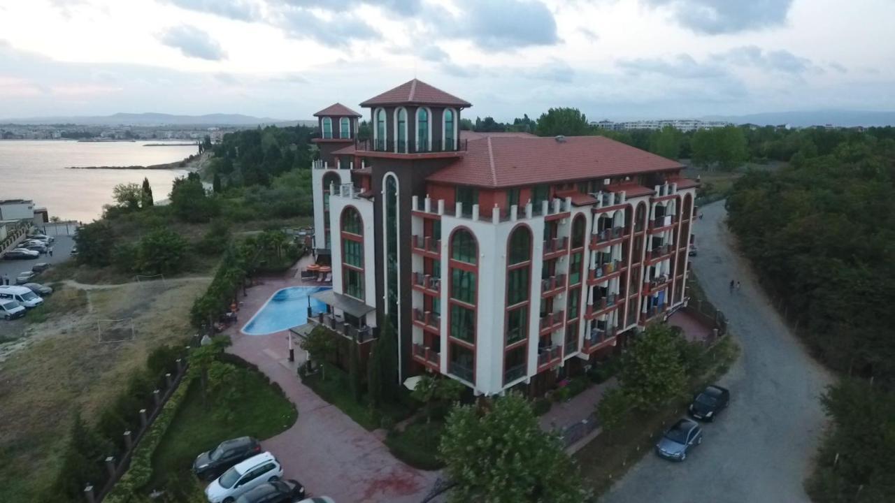 Chateau Del Marina Apart Complex Aparthotel Nesebar Exteriör bild